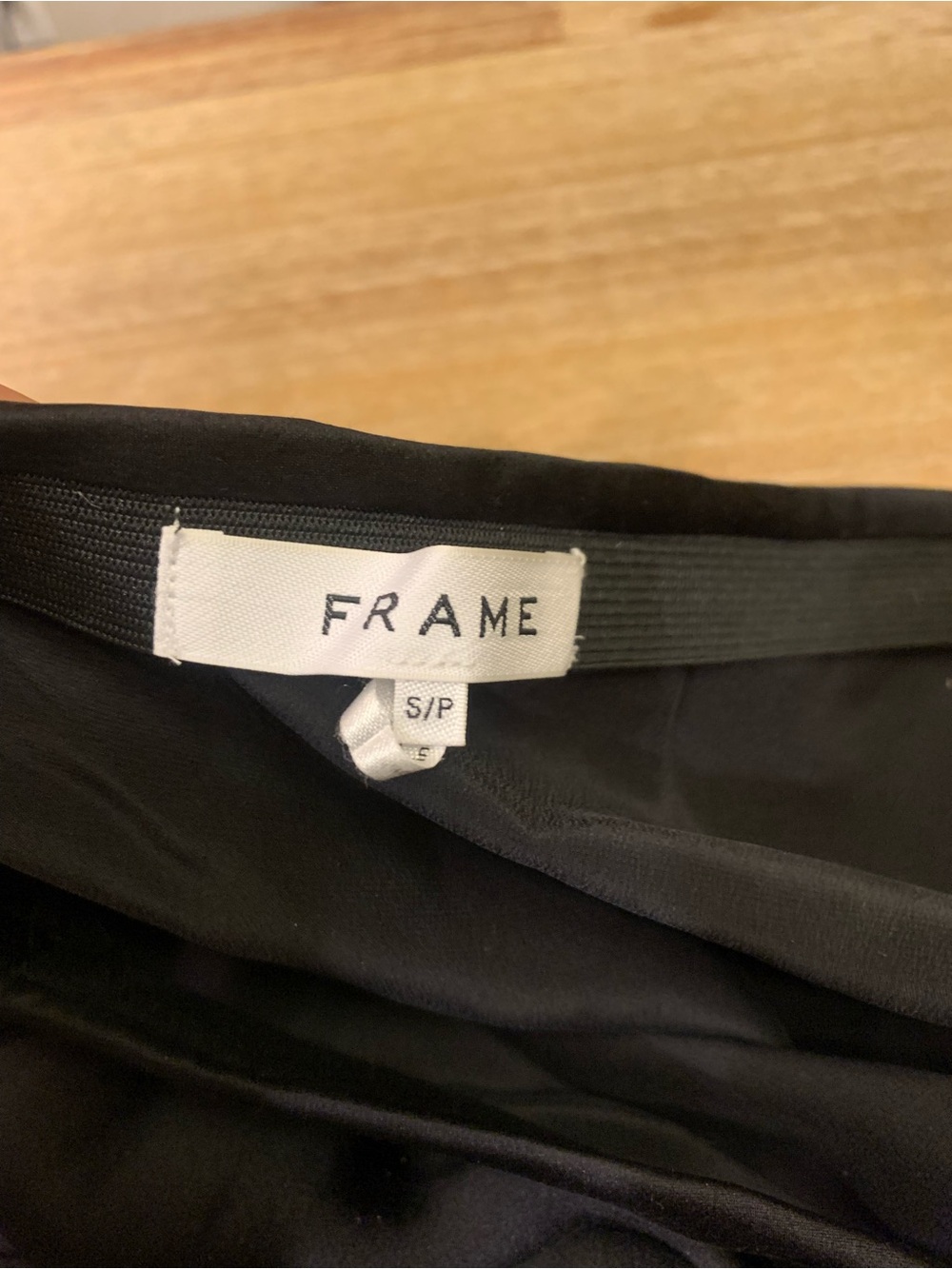 Frame Denim Black 100% silk skirt - Picture 8 of 10